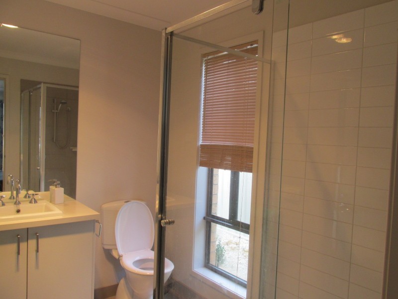 15 Cooba Drive, Epsom VIC 3551