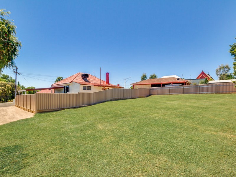 17 Creeth Street, Long Gully VIC 3550