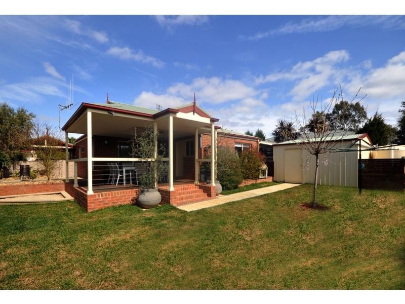 7 Seventh Hill Court, White Hills VIC 3550