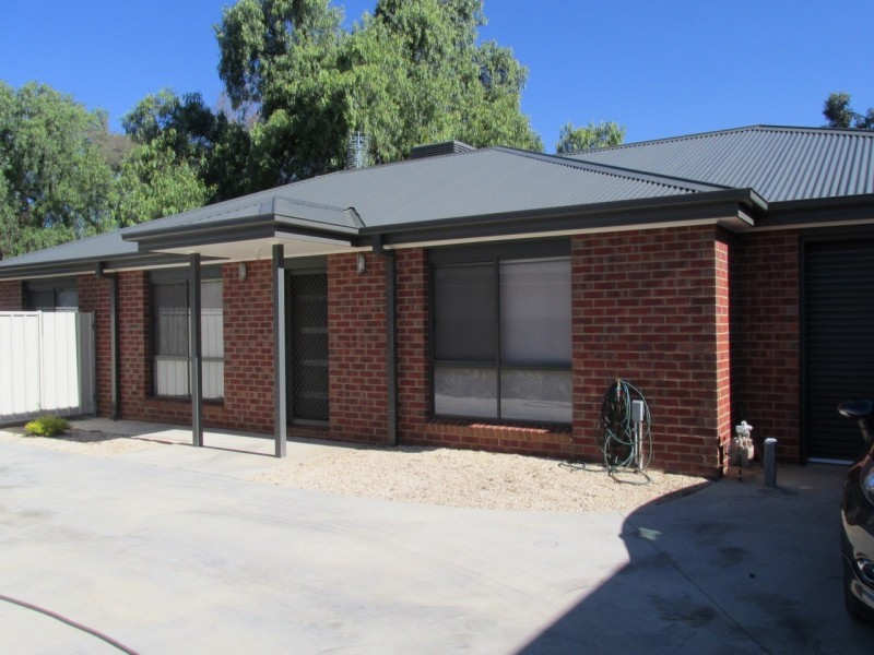 2/59a Honeysuckle Street, Bendigo VIC 3550