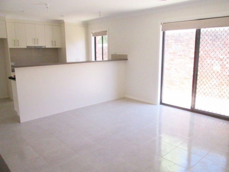 2/59a Honeysuckle Street, Bendigo VIC 3550