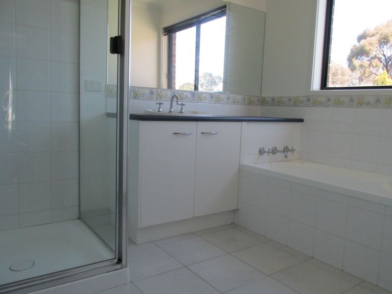 4 Timberview Terrace, Kangaroo Flat VIC 3555
