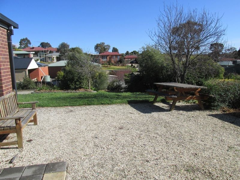 4 Timberview Terrace, Kangaroo Flat VIC 3555