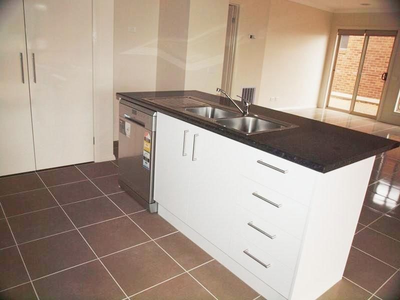 57 Soldatos Drive, Golden Square VIC 3555