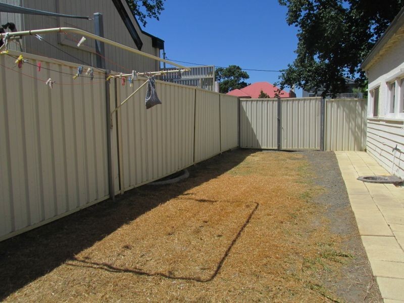 21 Sternberg Street, Kennington VIC 3550