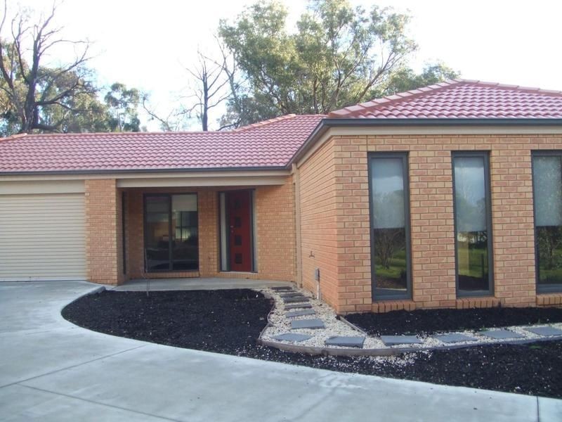 5/27 Lawson Street, Spring Gully VIC 3550