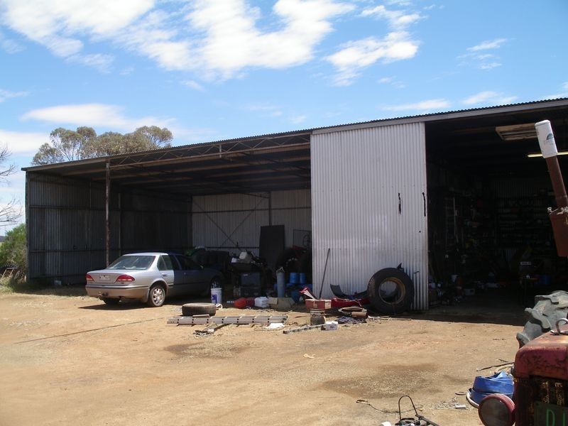 1850 Logan Wedderburn Road, Fentons Creek VIC 3518