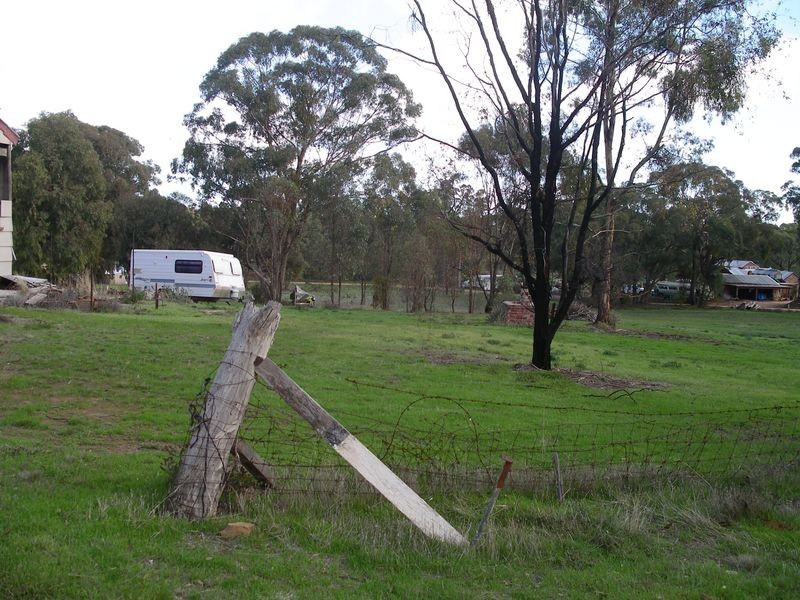 50 Speciman Road, Wedderburn VIC 3518