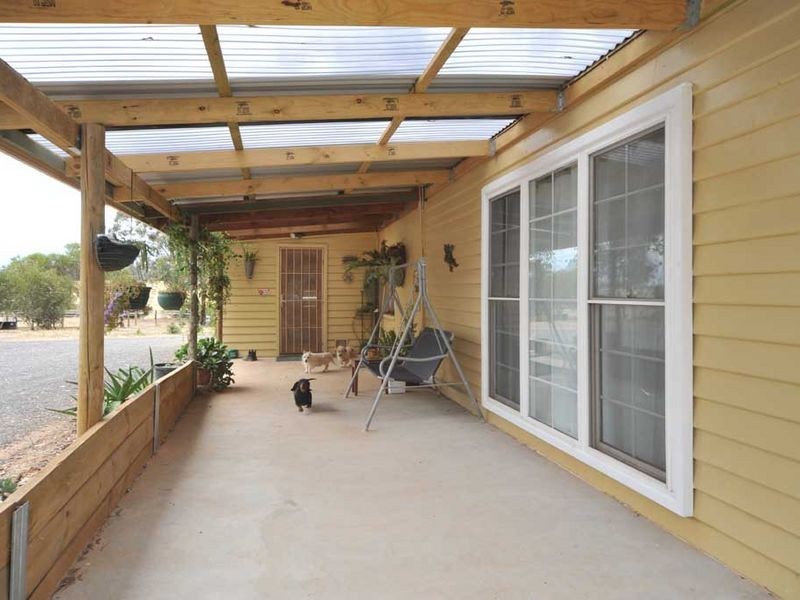 33 Christie Street, Maiden Gully VIC 3551