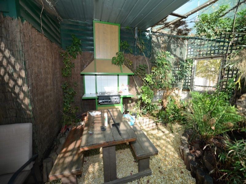 6 View Street, Charlton VIC 3525