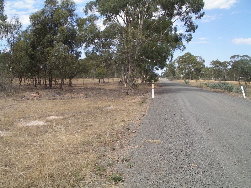 13 Stephens Road, Neilborough VIC 3570