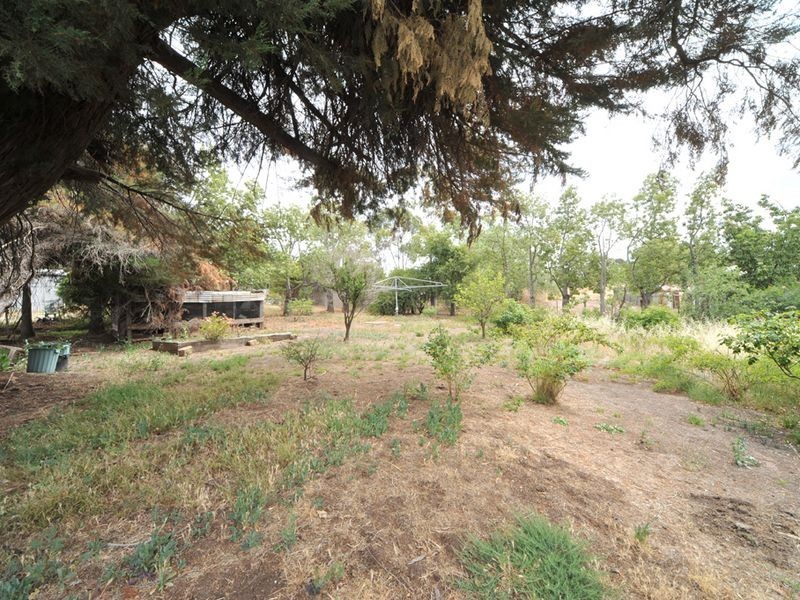 20 Caldwells Road, Eaglehawk VIC 3556