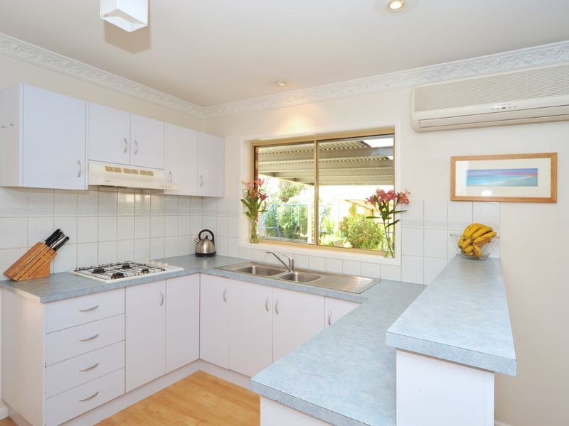 5 Dava Court, Kangaroo Flat VIC 3555