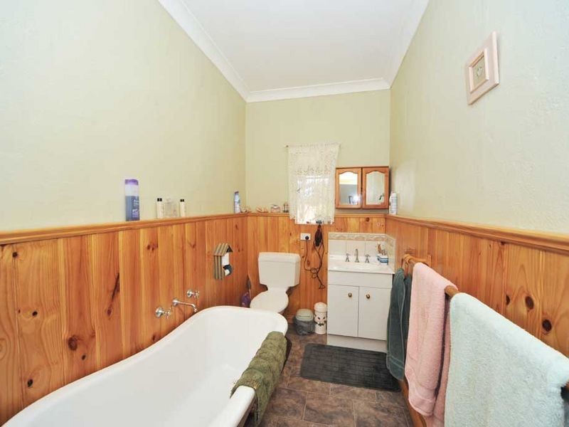 33 Christie Street, Maiden Gully VIC 3551