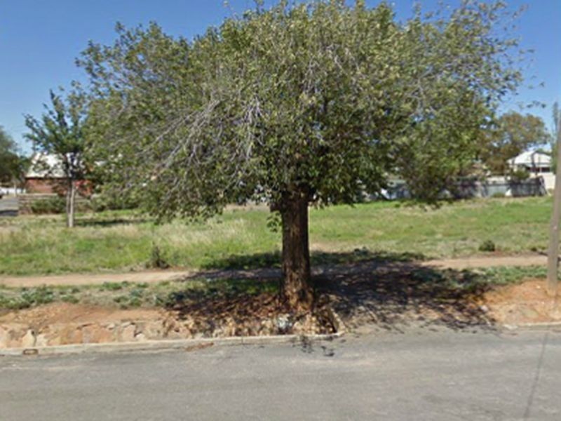 90 High Street, Wedderburn VIC 3518
