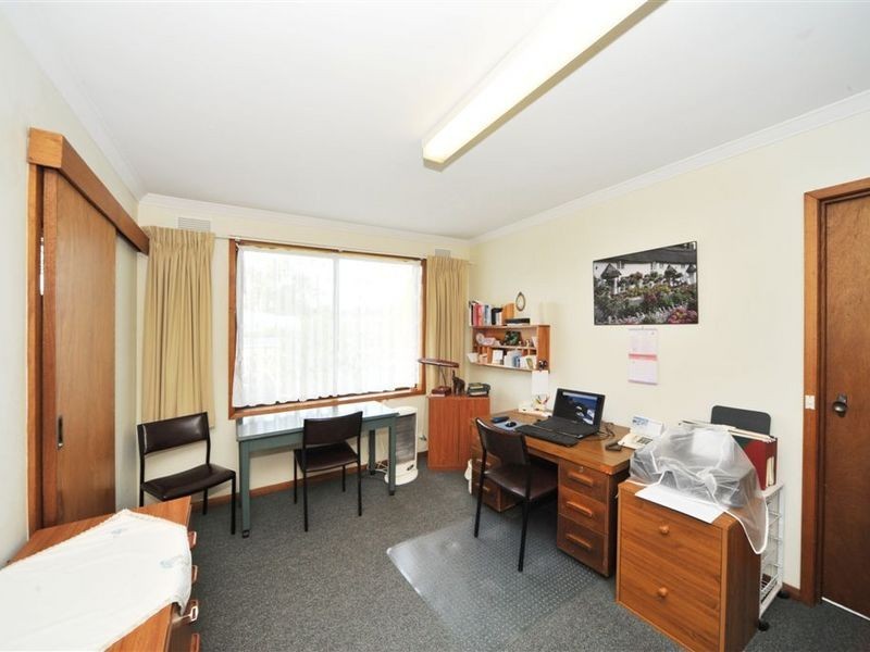 7 McCalman  Court, Strathdale VIC 3550