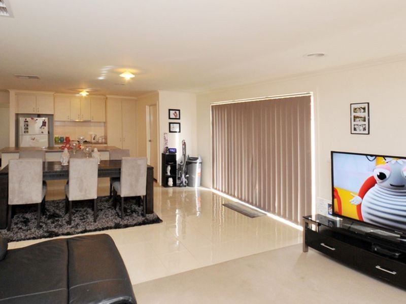 7 Wallan Street, California Gully VIC 3556