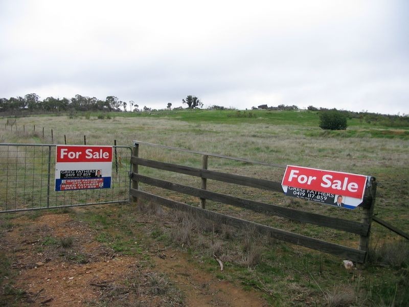20 Josephine Drive, Wedderburn VIC 3518