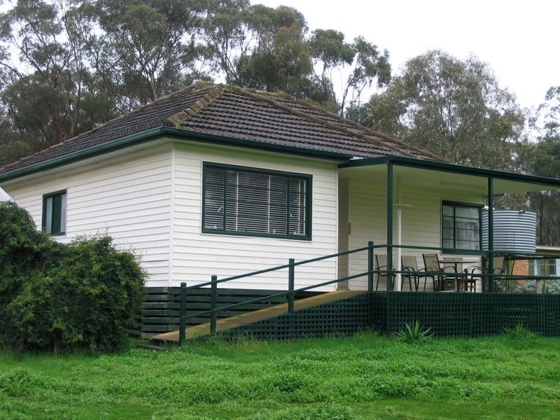 124 Nine Mile Road, Wedderburn VIC 3518