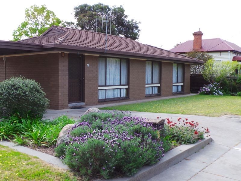 45 Raglan Street, White Hills VIC 3550