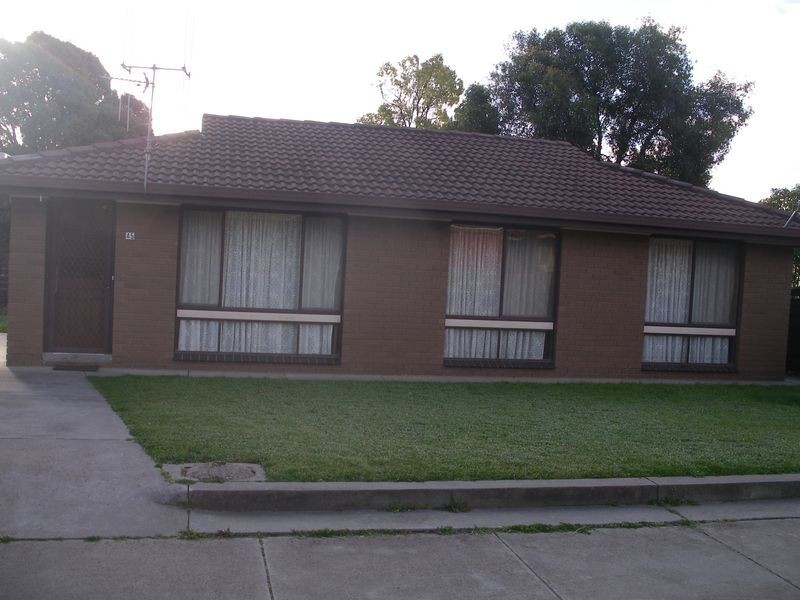 45 Raglan Street, White Hills VIC 3550