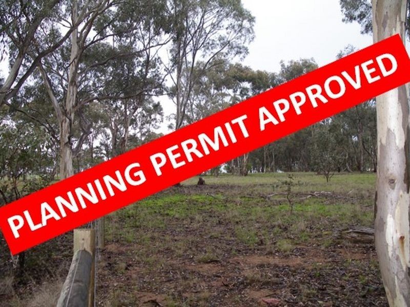 Corner of Recreation & Three Chain, Sebastian VIC 3556