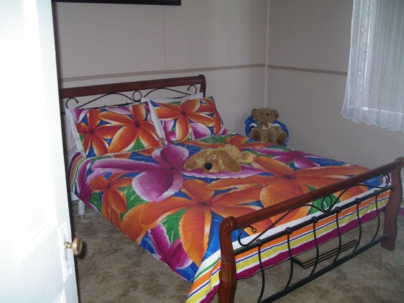 65 Hannon Street, Sea Lake VIC 3533