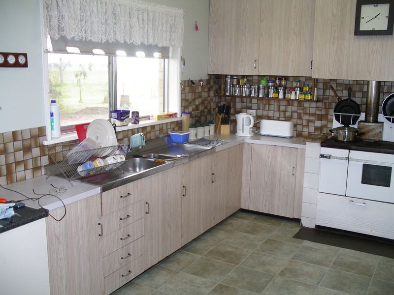 22 Vernon Street, Korong Vale VIC 3520