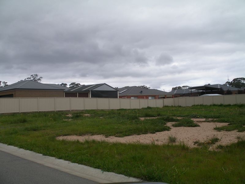 25 Oscar Drive, Marong VIC 3515