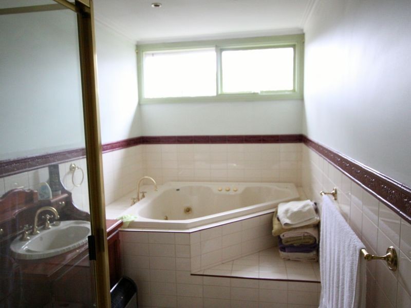 40 Coopers Lane, Wedderburn VIC 3518