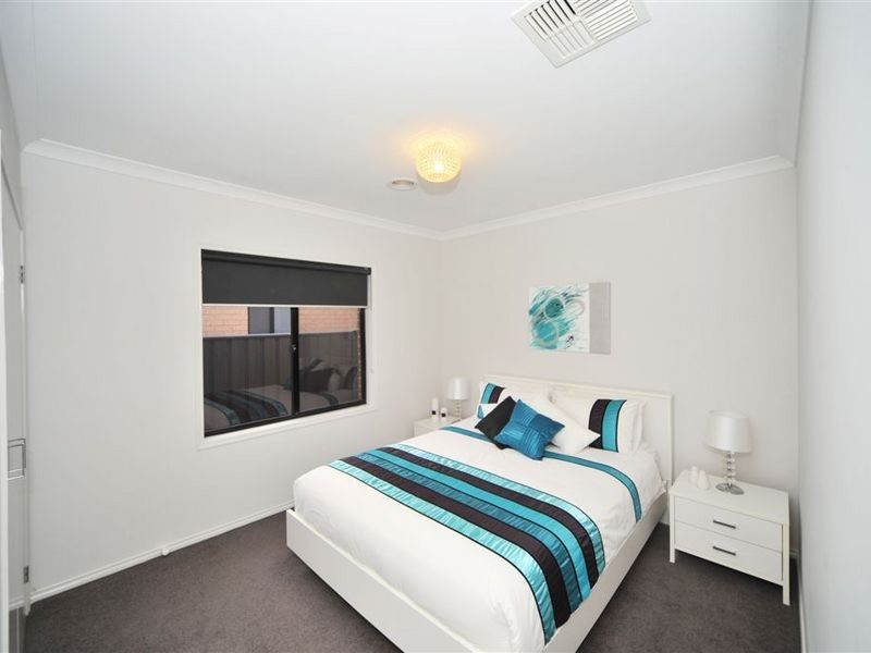 10 Perry Lane, Epsom VIC 3551