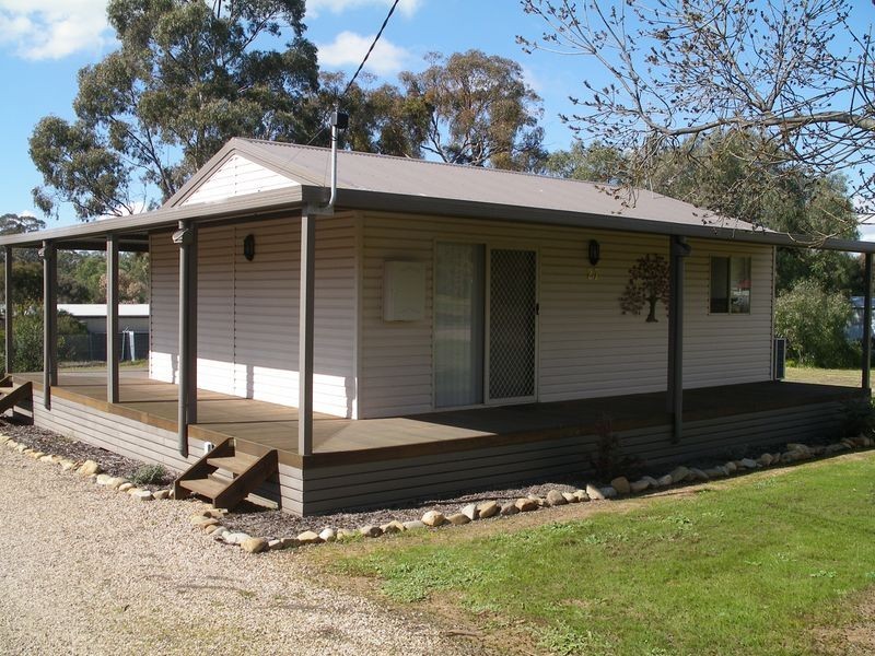 27 Ridge Street, Wedderburn VIC 3518