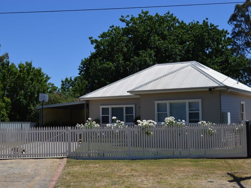 1 a O’Dwyer Street, White Hills VIC 3550