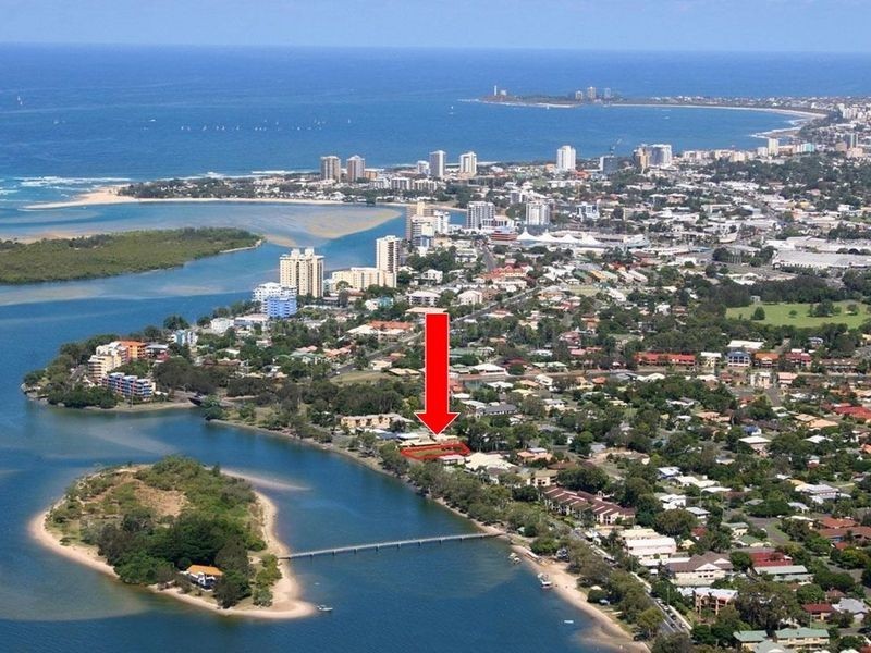 27 Bradman Avenue, Maroochydore QLD 4558