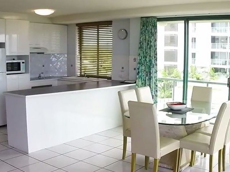 19/6-8 Aerodrome Rd, Maroochydore QLD 4558