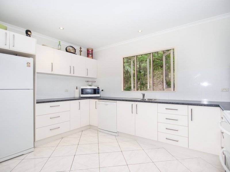 2 Erbacher Road, Nambour QLD 4560