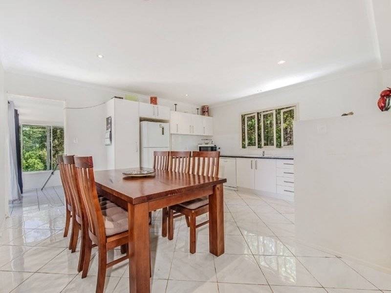 2 Erbacher Road, Nambour QLD 4560