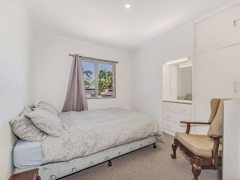 2 Erbacher Road, Nambour QLD 4560