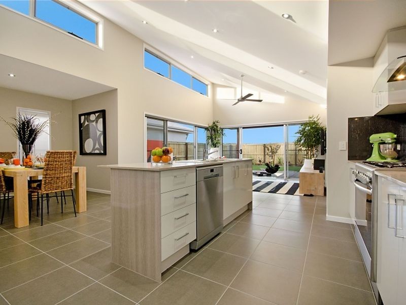 53 Aqua Crct, Caloundra West QLD 4551