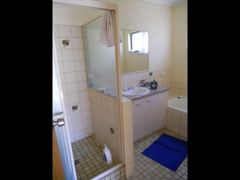 4/14 Yallanga Pl, Mooloolaba QLD 4557