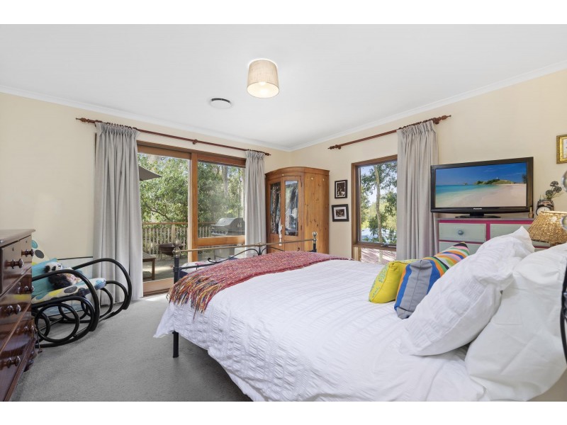 20 Connells Close, Mossy Point NSW 2537