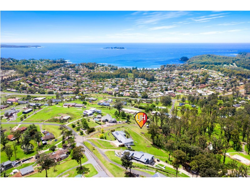 12 Highlands Avenue, Surf Beach NSW 2536