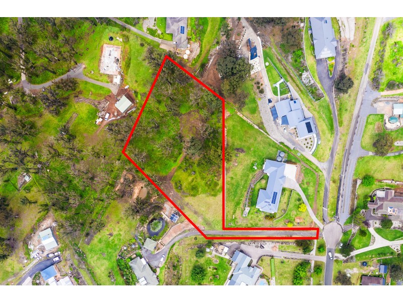 12 Highlands Avenue, Surf Beach NSW 2536