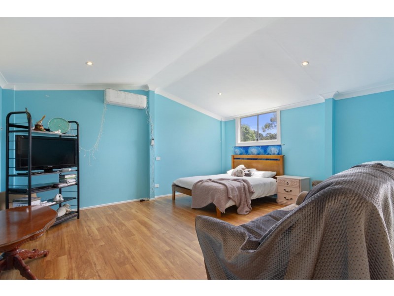 20 Golf Links Drive, Batemans Bay NSW 2536