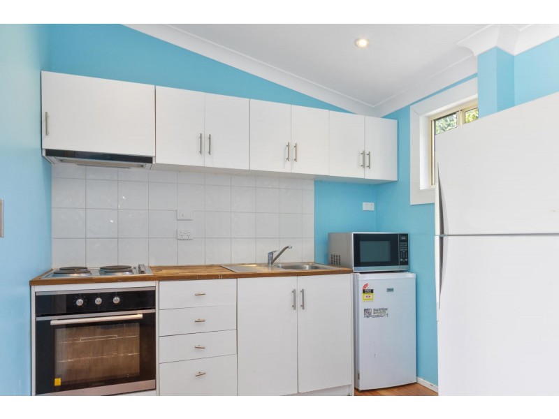 20 Golf Links Drive, Batemans Bay NSW 2536