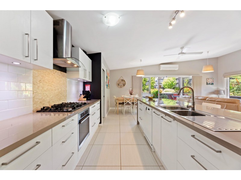 2 Elandra Place, Malua Bay NSW 2536