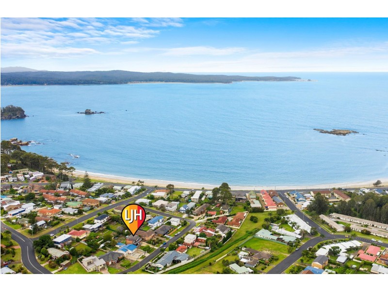 14 Marjorie Crescent, Batehaven NSW 2536