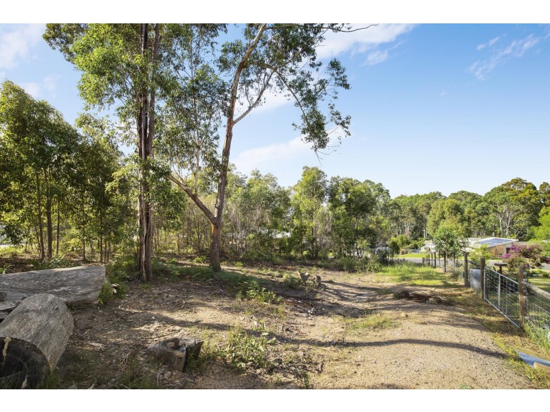 3 Apple Berry Place, North Batemans Bay NSW 2536