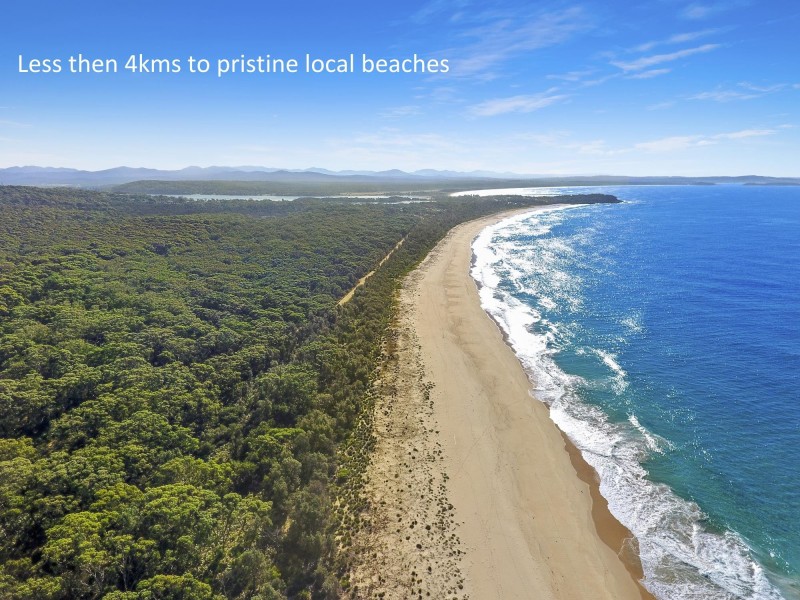 16 Halyard Drive, Moruya Heads NSW 2537