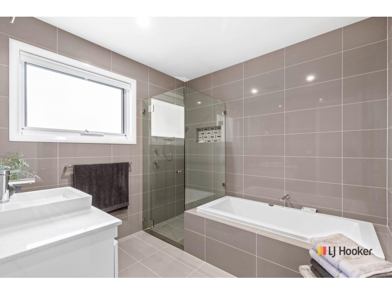 5 Broomfield Crescent, Long Beach NSW 2536